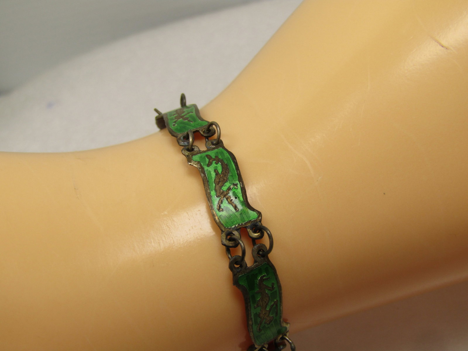 Vintage Sterling Siam Goddess Bracelet, Green Enameled Links, 7.25" 1930's-1960's - 8
