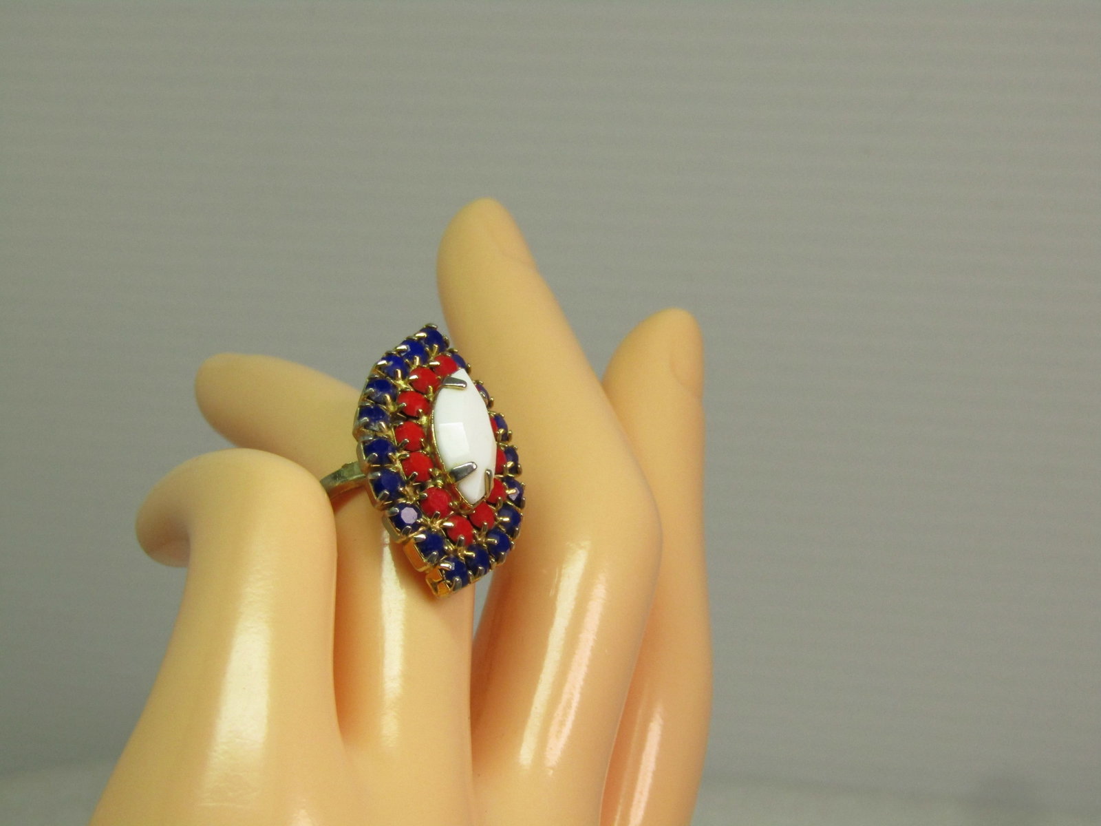 Vintage Red/White/Blue Glass Stone Ring, Adjustable to Sz. 6, 1960's-1970's - 7