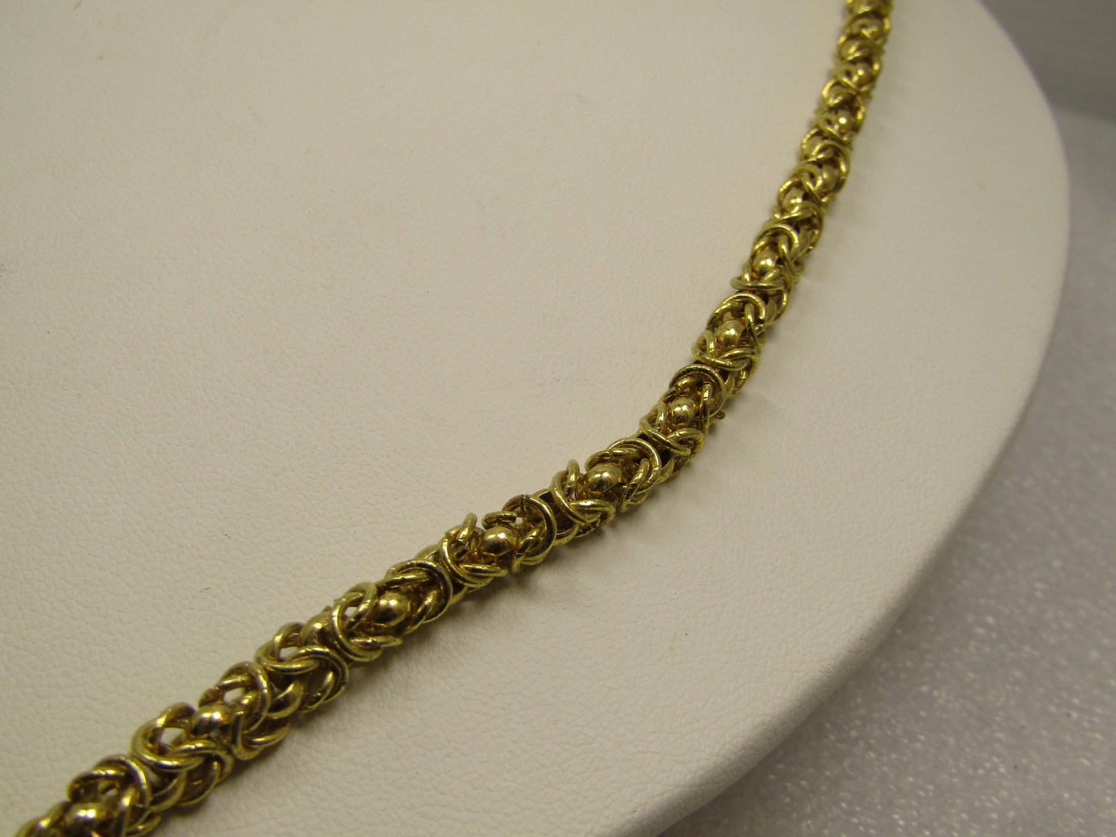 Vintage 14kt Plated Byzantine Link Necklace, 20", Signed Lind, 1980's-1990's: Vintage 14kt G.E. Plated Gold Tone Byzantine Link Necklace, 20", Signed J C Lind. It is appx. 4.5mm wide with lobster clasp. Signed with 14K GE JC Lind. Very good condition, very clean. Age is