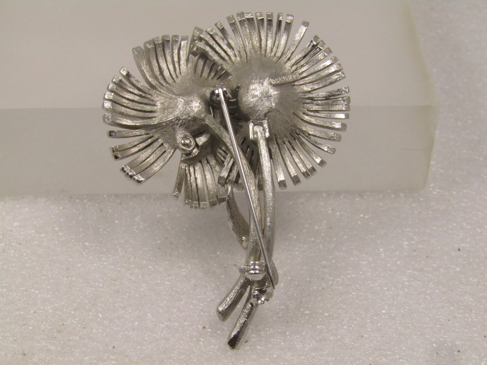Vintage Double Blossom & Faux Pearl Brooch, 1960's - 4