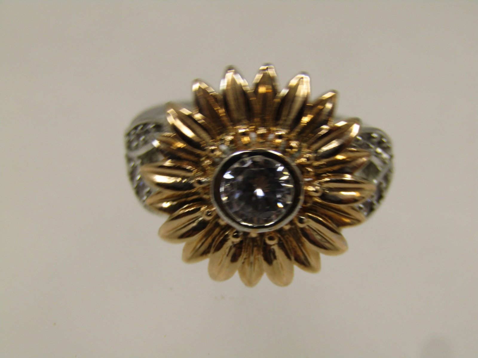 Two-Tone Clear Rhinestone Sunflower Ring, Sz. 7. - 5