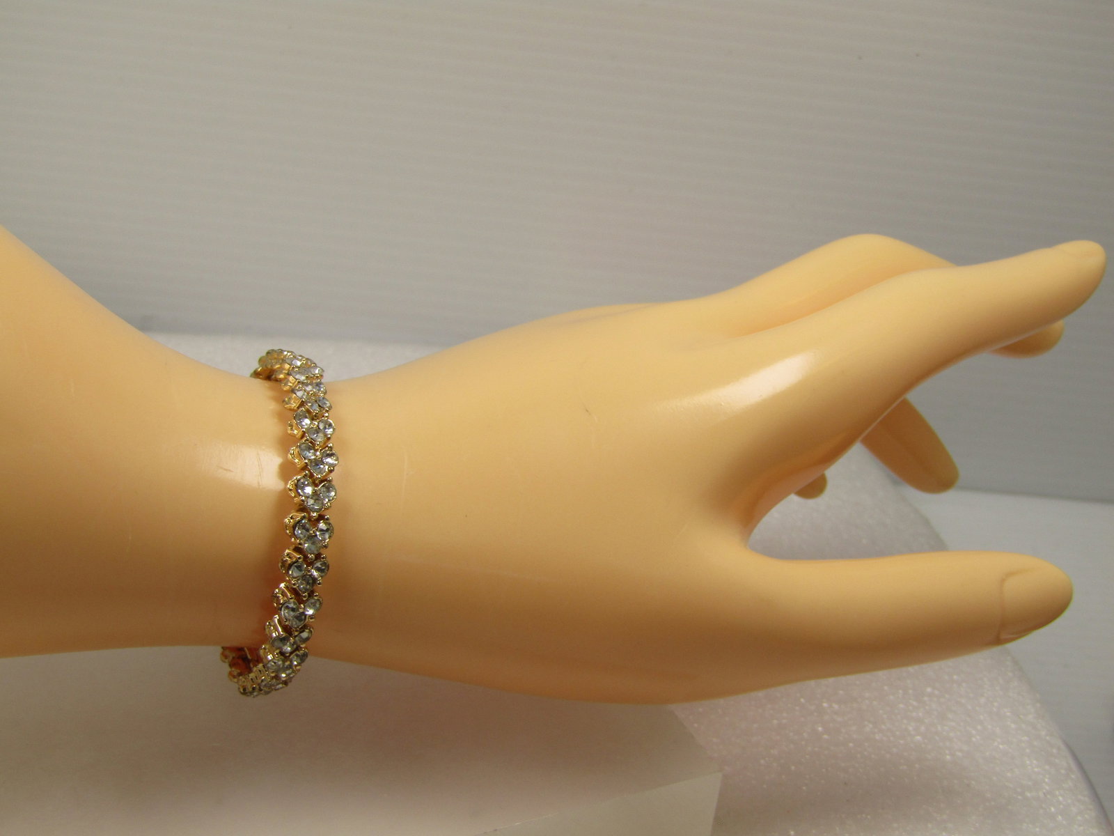 Gold Tone Rhinestone V Link Tennis Bracelet, 6.75", 1990's - 5