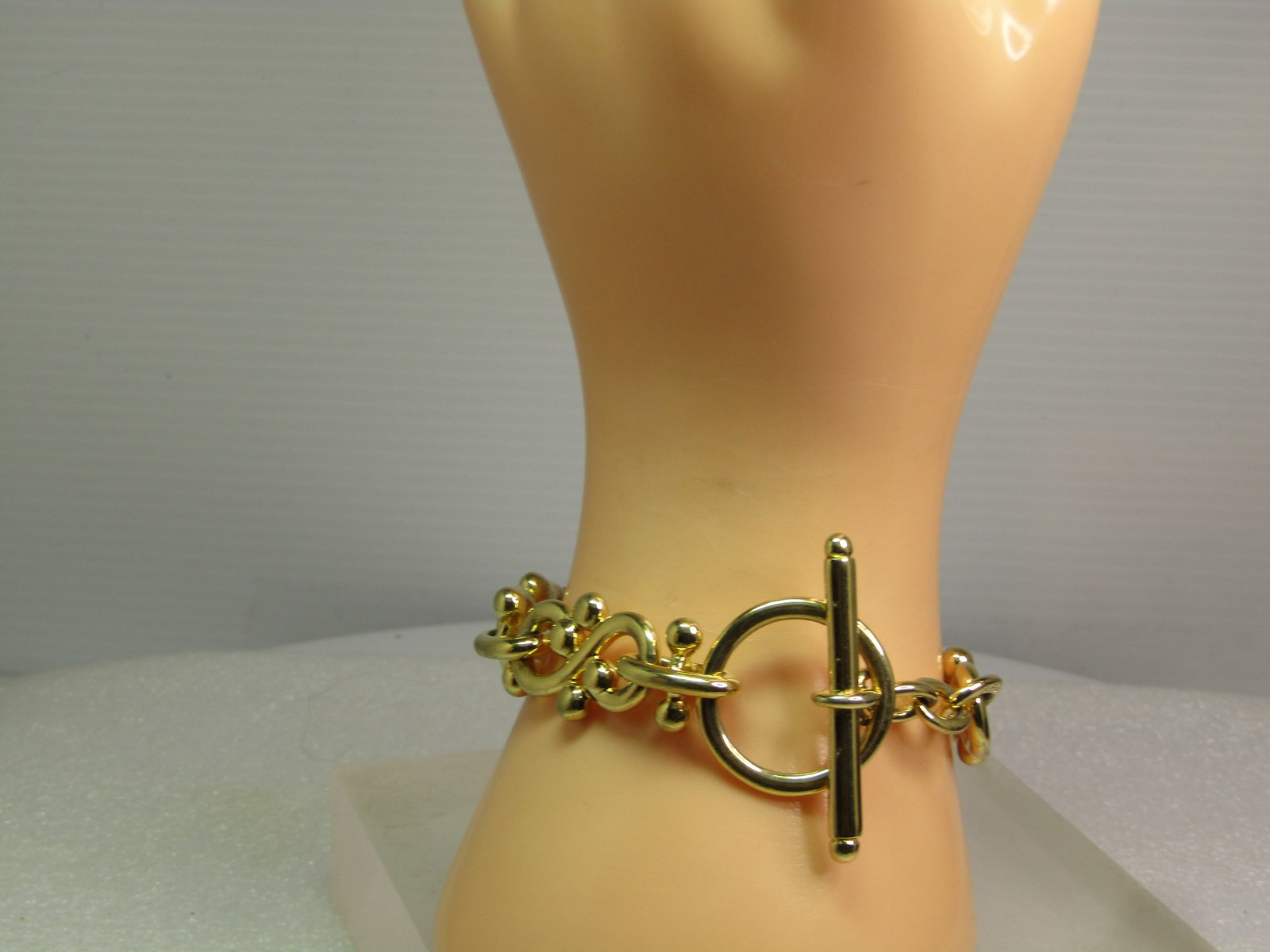 Vintage Wide S Fancy Link Bracelet, Togget Clasp, 8", Signed F.O., 1980's-1990's - 7