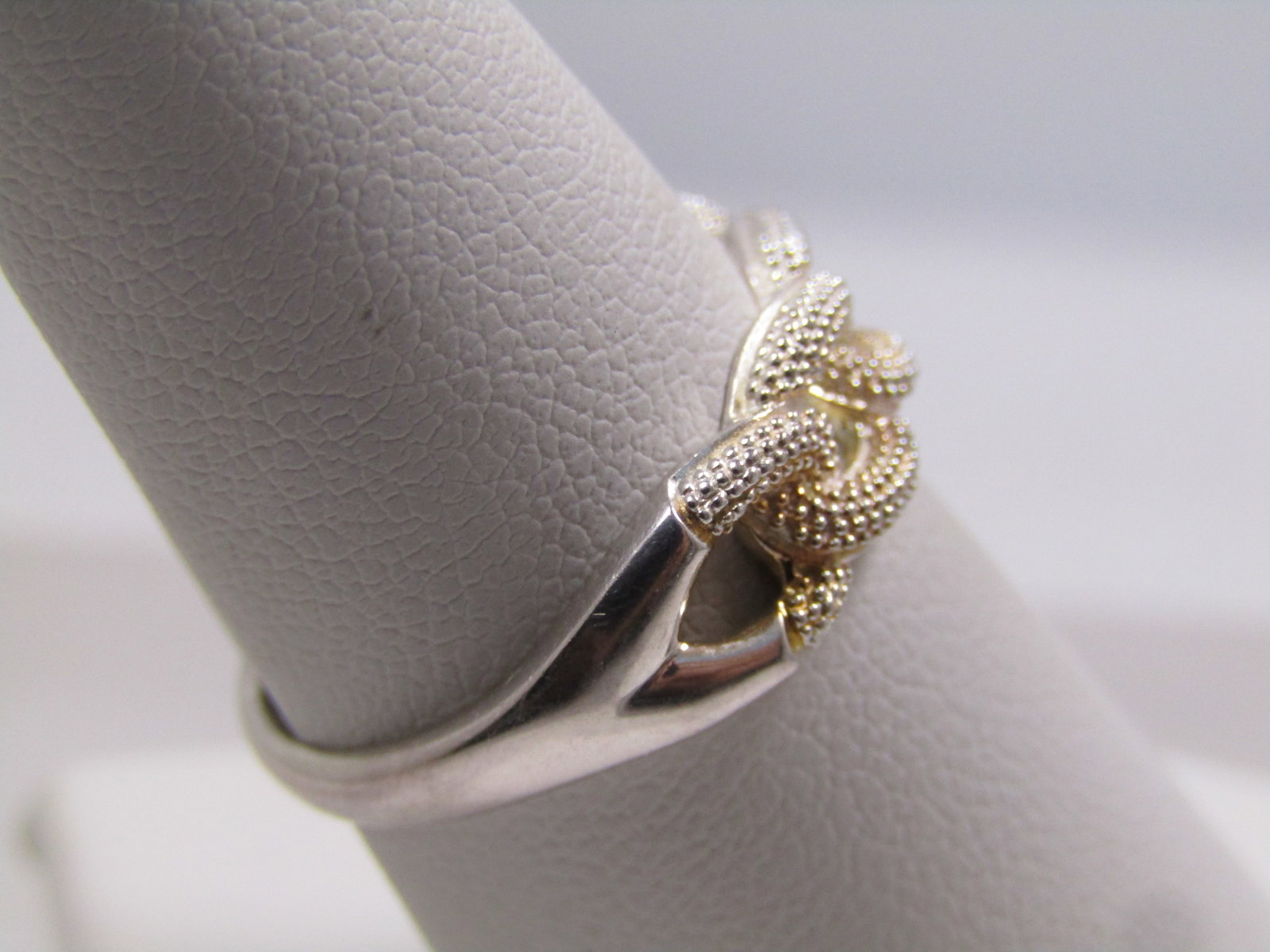 Sterling Silver Textured Ring, Chain Link Top, Sz. 8.25, 1990's, Signed - 3