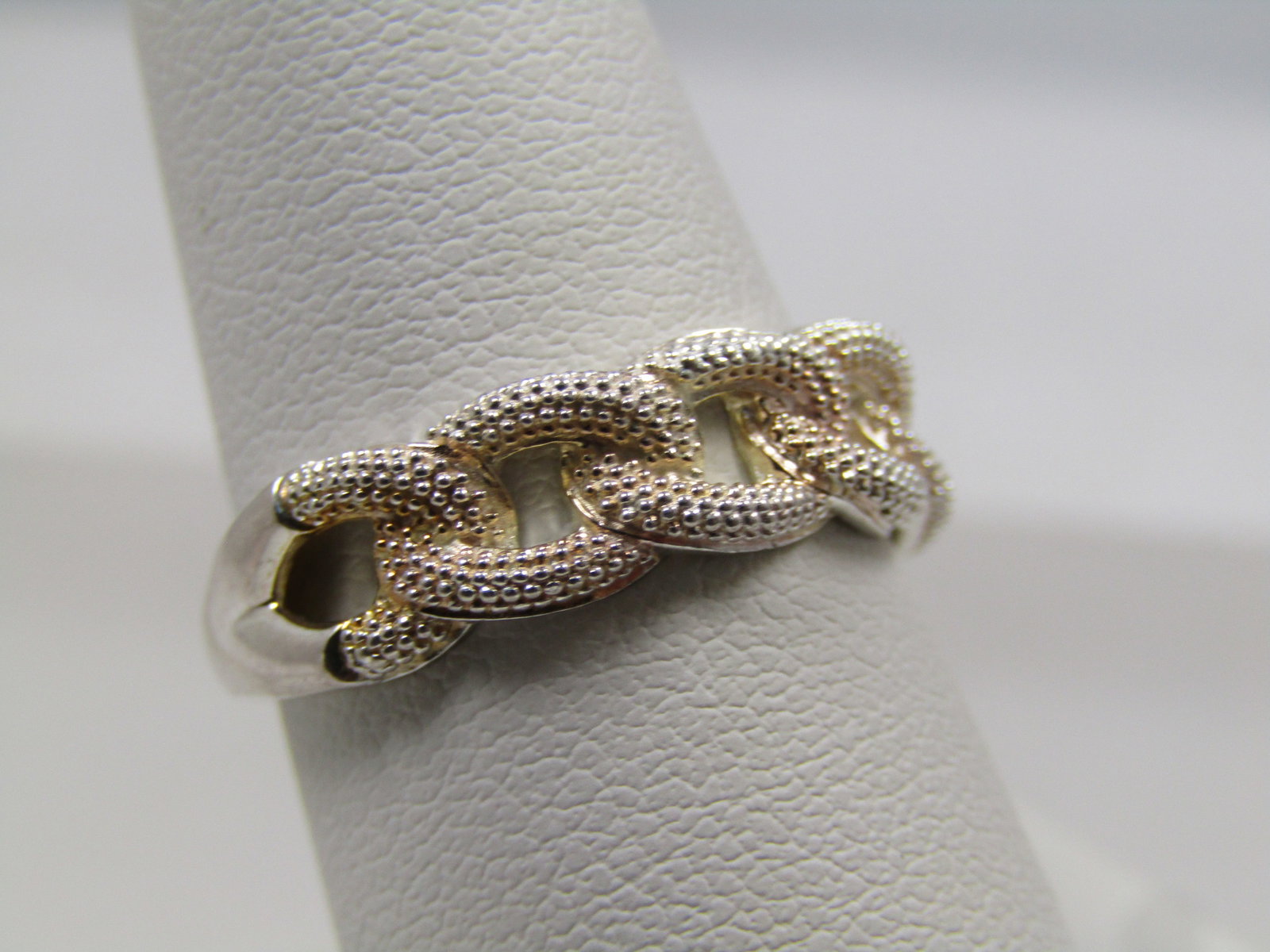Sterling Silver Textured Ring, Chain Link Top, Sz. 8.25, 1990's, Signed - 4