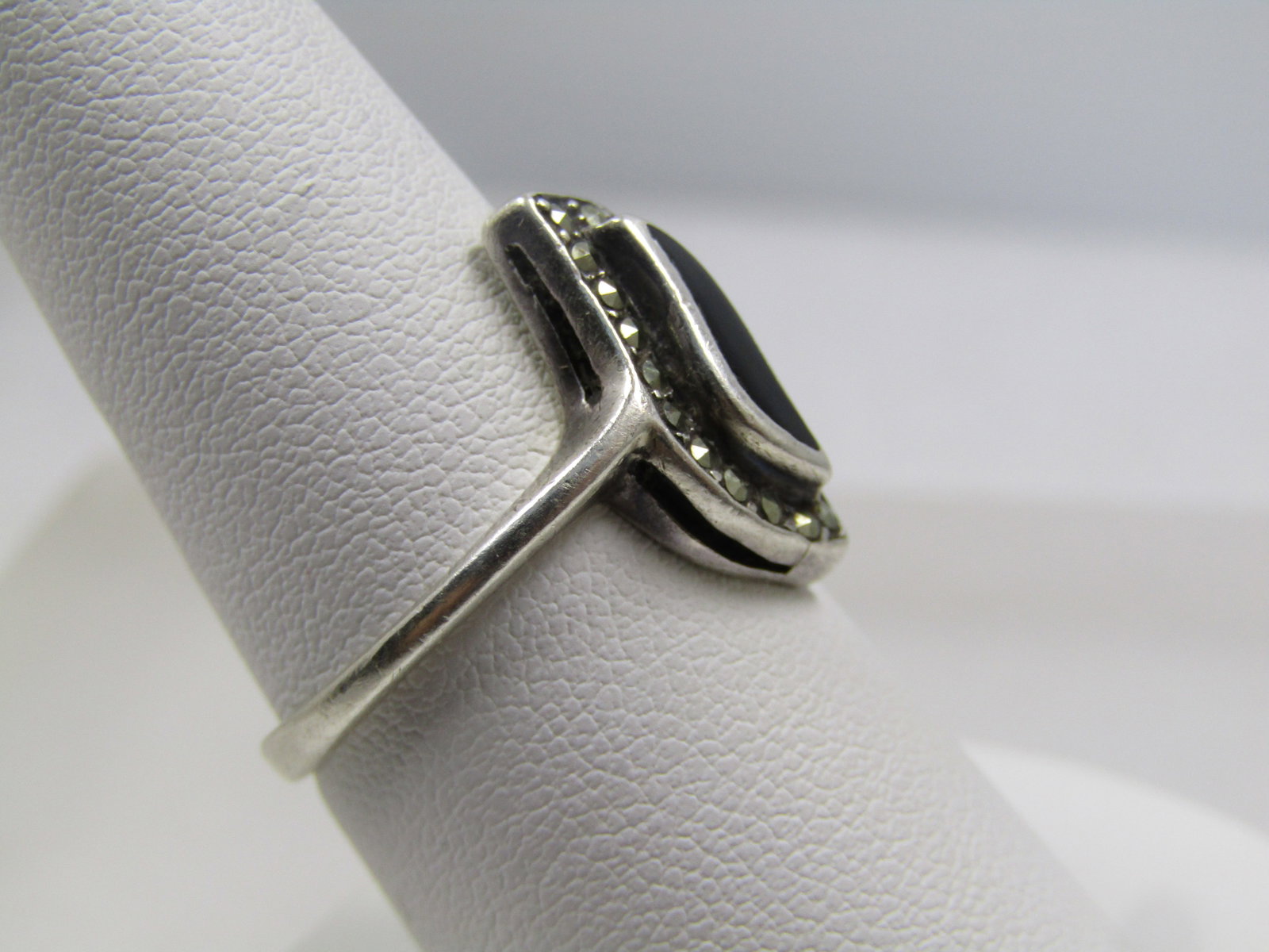 Vintage Sterling Inlaid Onyx Marcasite Ring, Sz. 8.25, 1980's, Signed - 3