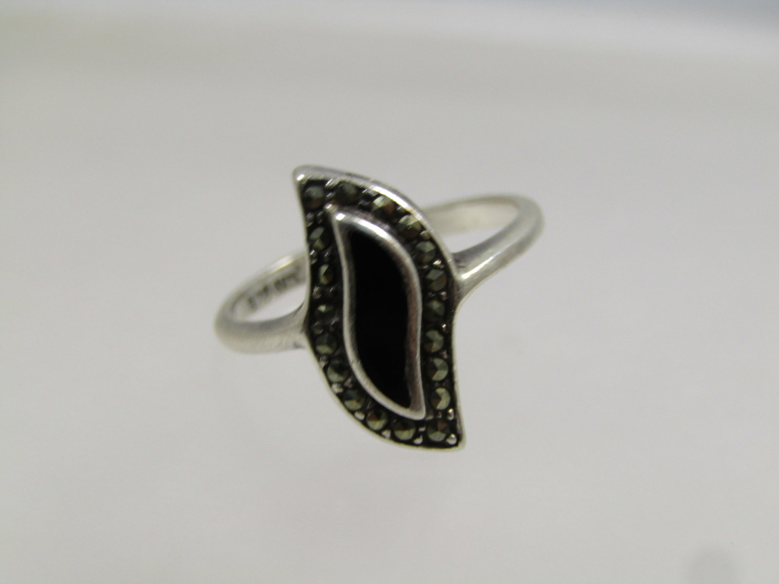 Vintage Sterling Inlaid Onyx Marcasite Ring, Sz. 8.25, 1980's, Signed - 6