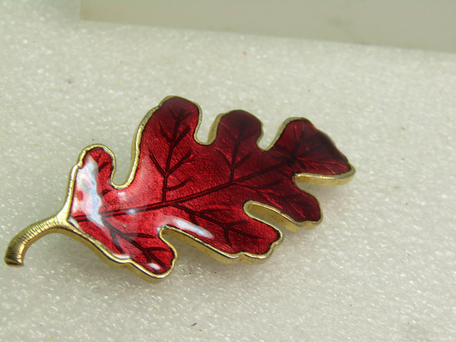 Vintage Maroon Enameled Laminated Leaf Brooch, 1960's-1970's - 5