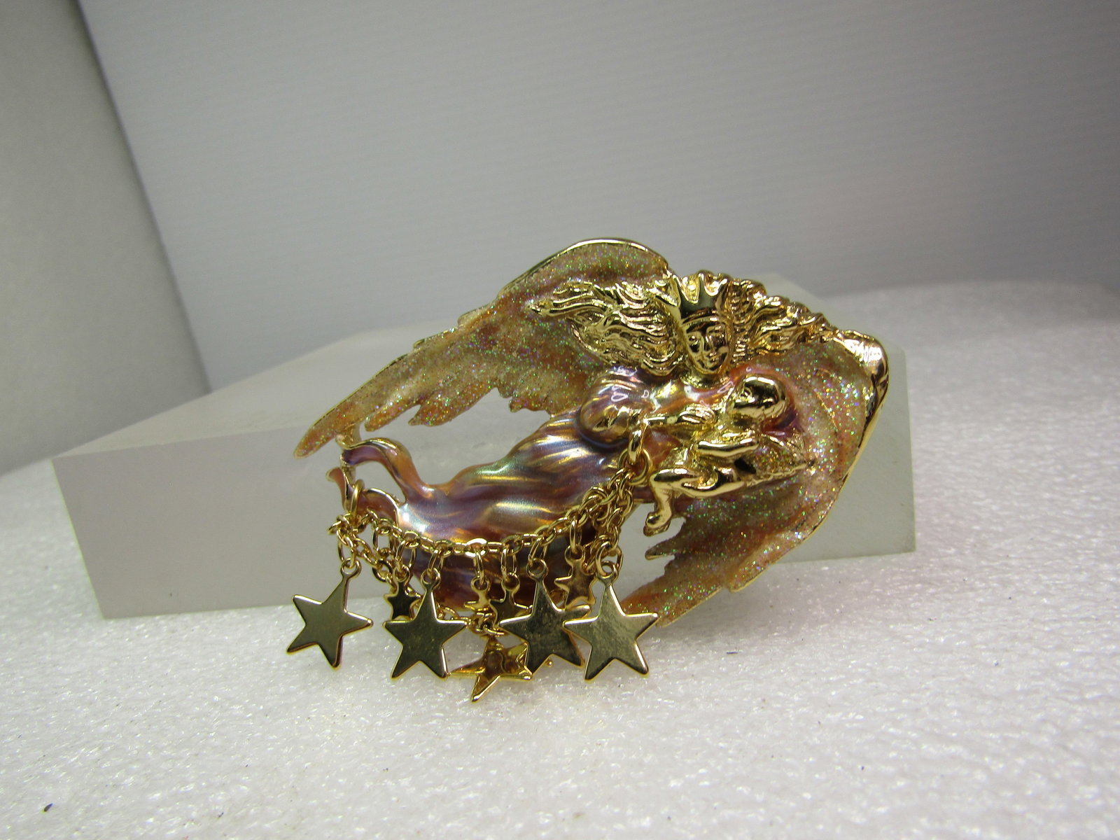 Enameled/Glittered Angel and Cherub Brooch, Dangling Stars, Signed Kirk's Folly, 1990's - 6