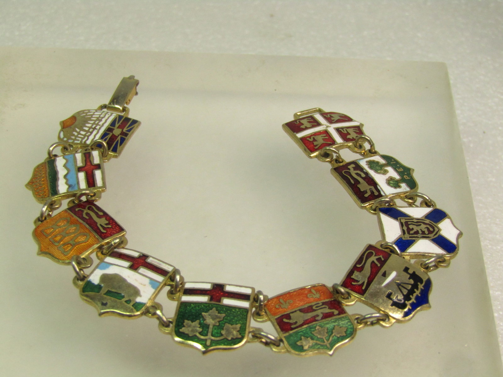 Vintage Enameled Flags of Canada Bracelet, 7.25", 1960's-1980's - 2