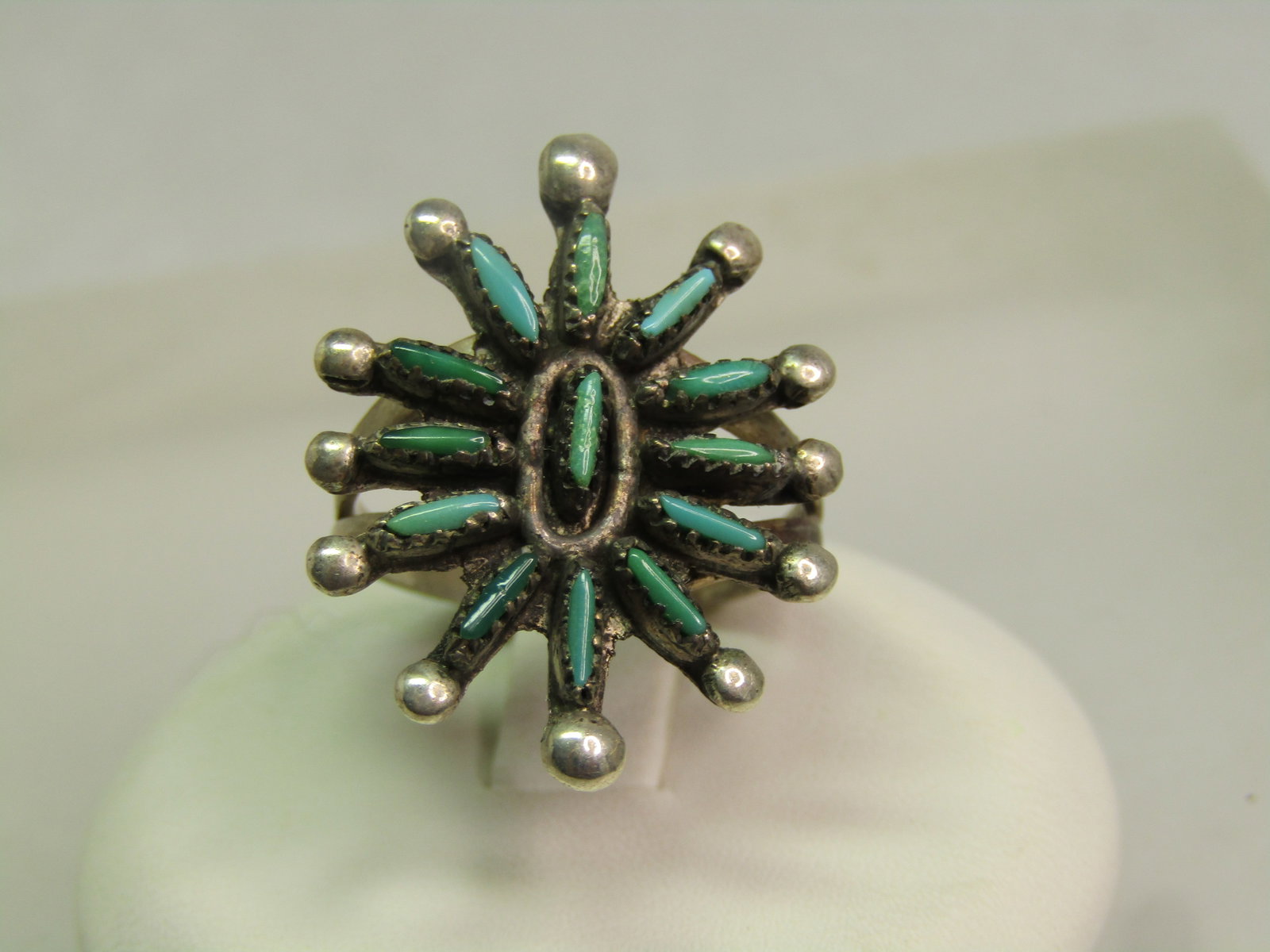 Vintage Sterling Southwestern Turquoise Ring, Needlepoint, Sz. 5.5, Signed L.G., 1960's-1970's: Vintage Sterling Southwestern Turquoise Ring, Needlepoint, Sz. 5.5, Signed L.G. Estimate ages is 1960's-1970's. L.G. is believed to be Leonard Largo who was the lesser known silversmith in his family 