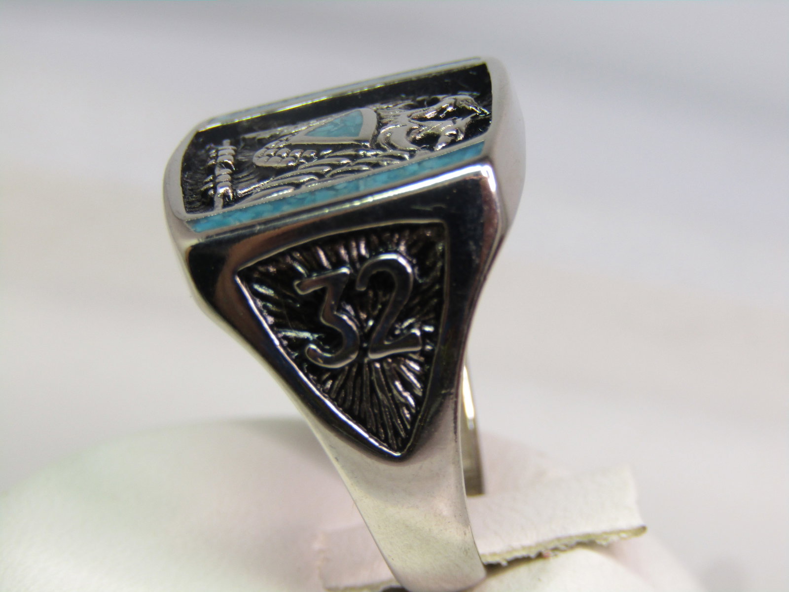 Silver Tone Masonic 32 Ring, Sz. 10, Turquoise Chips. 1990's - 4