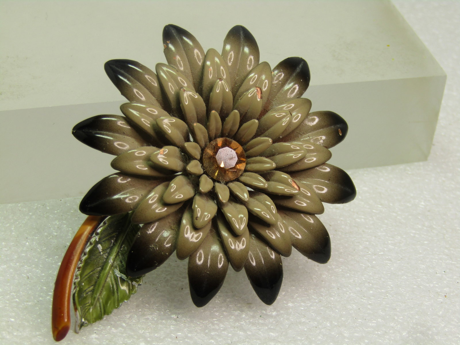 Vintage Taupe/Black Enameled Blossom Stem Brooch, RS Center, 1960's - 5