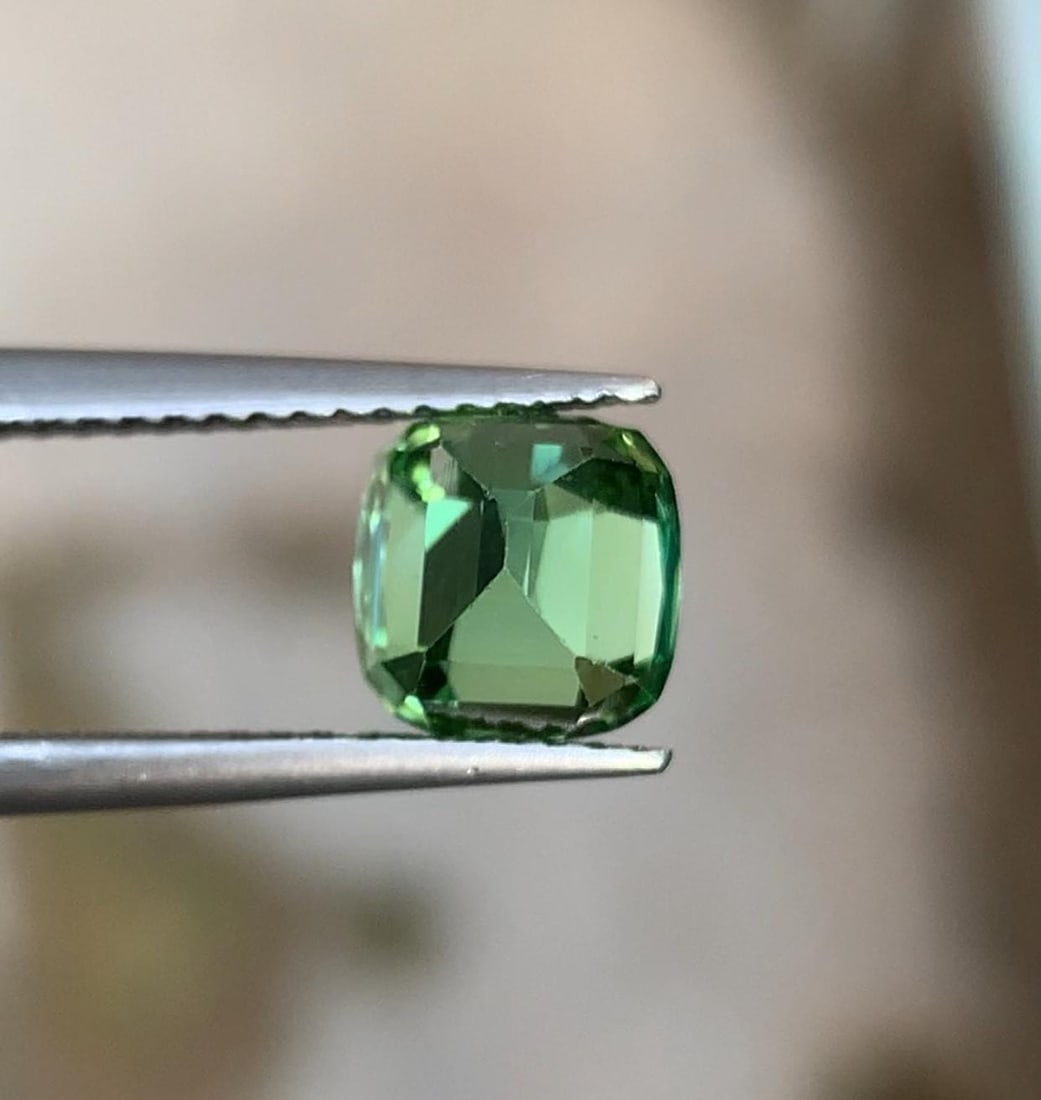 Bluish Green Tourmaline Natural Gemstone For Jewellery - 2.195 - 2