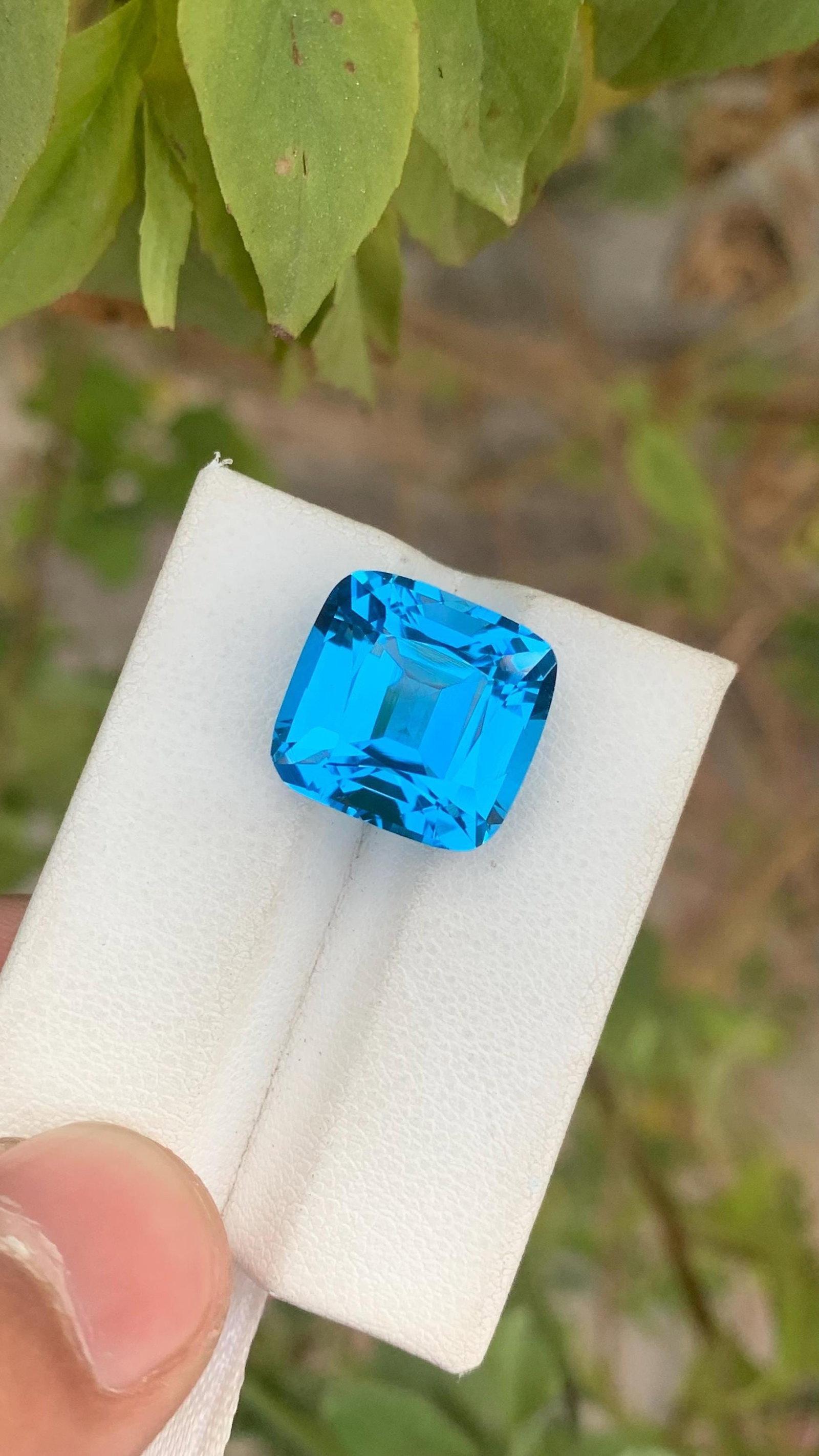Electric Blue Topaz Cushion Cut Loose Gemstone For Ring And Jewellery - 14.45 Carat - 3