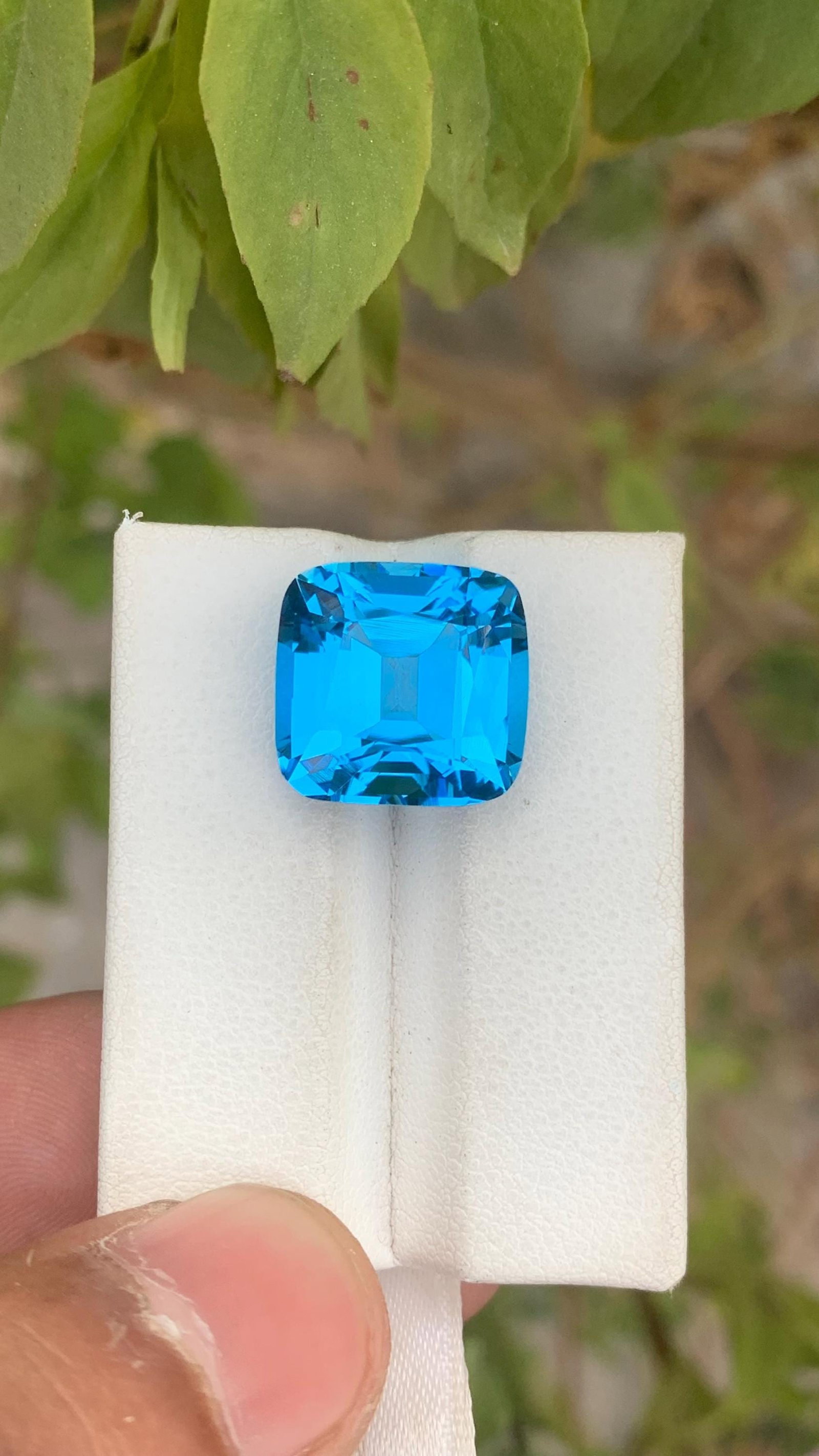 Electric Blue Topaz Cushion Cut Loose Gemstone For Ring And Jewellery - 14.45 Carat - 4