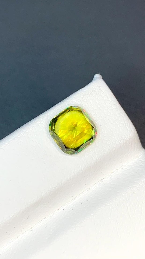 Yellow Green Sparkling Fire Titanite Sphene Gemstone - 2.75 Carat - 5