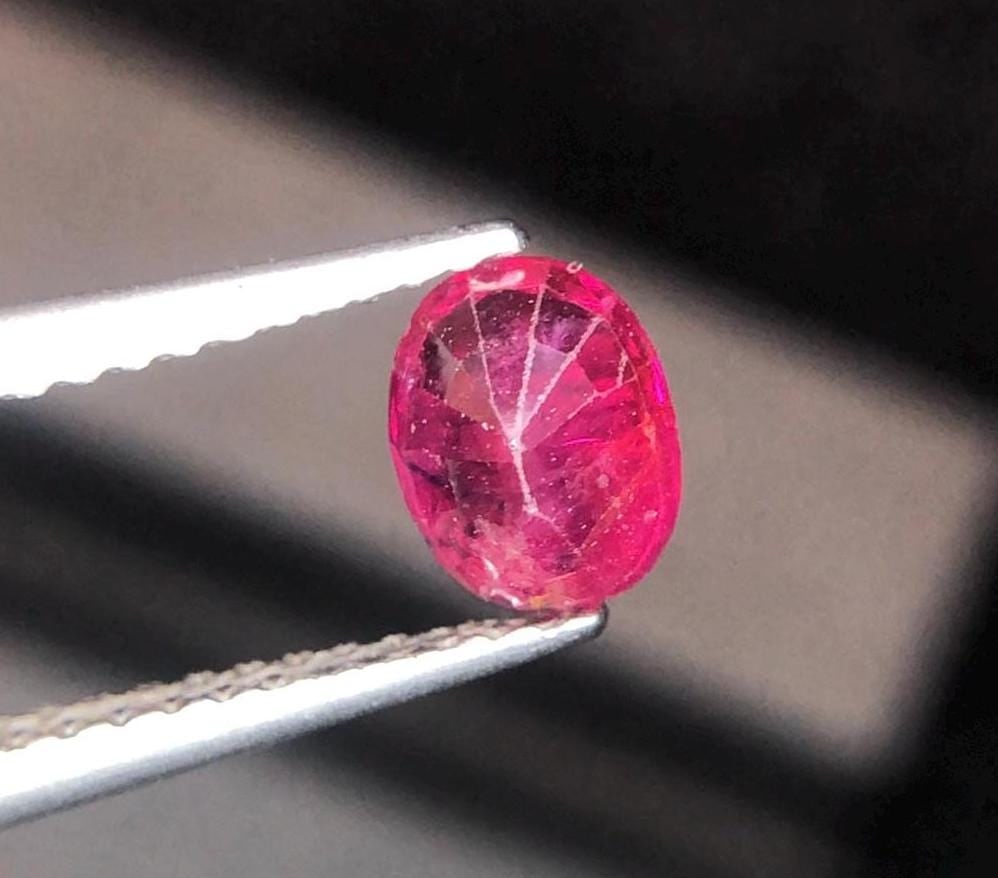 Vivid Red Ruby Gemstone: 1 Carat Oval Mozambique Ruby - 8