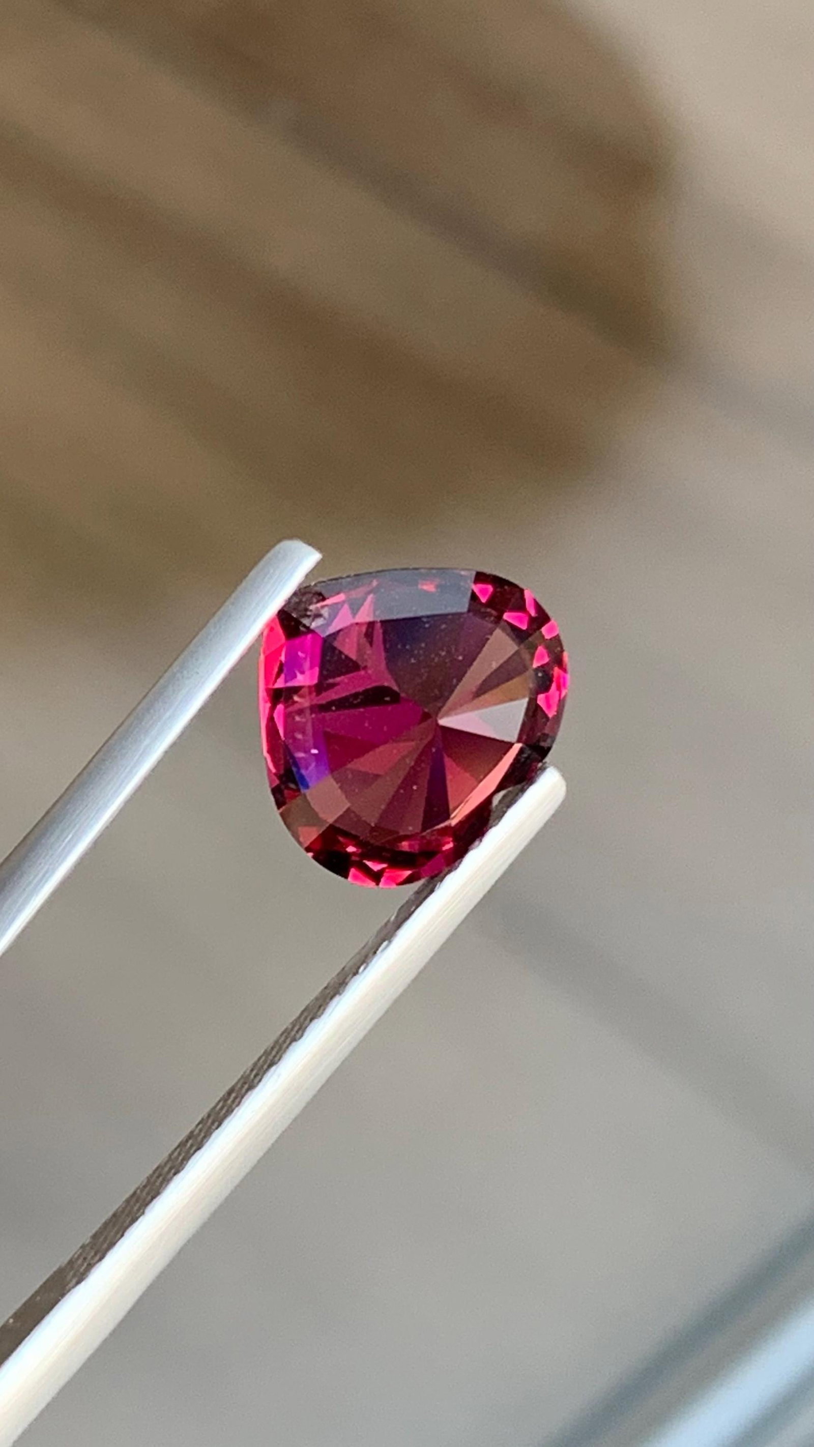Tanzania Pinkish Red Garnet Gemstone: Heart Cut, 3.365 Carat - 5