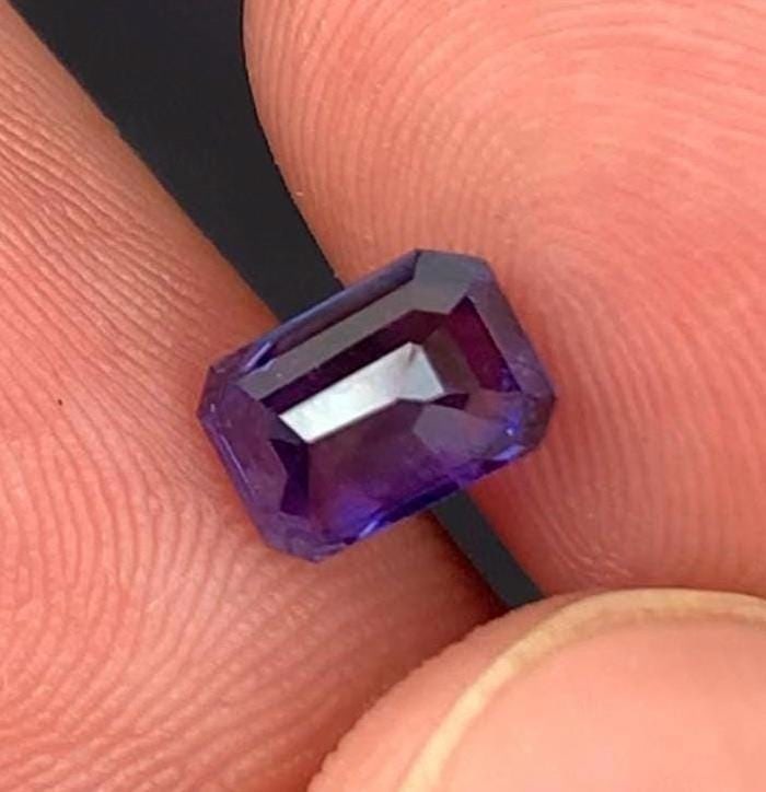 No Heat Blue Sapphire Ringstone: Emerald Cut, 1.70 CT - 5