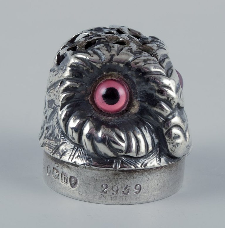 Edward Charles Brown. Rare set of silver salt and pepper shakers shaped like owls with inserted red - 8
