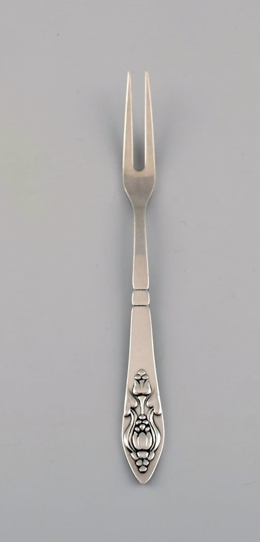 Three rare Georg Jensen Bell silver cold meat forks (830S). Dated 1904-1908. - 3