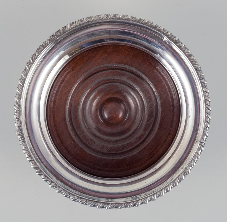 Danish bottle coaster in plated silver and wood. High-quality and heavy. - 4