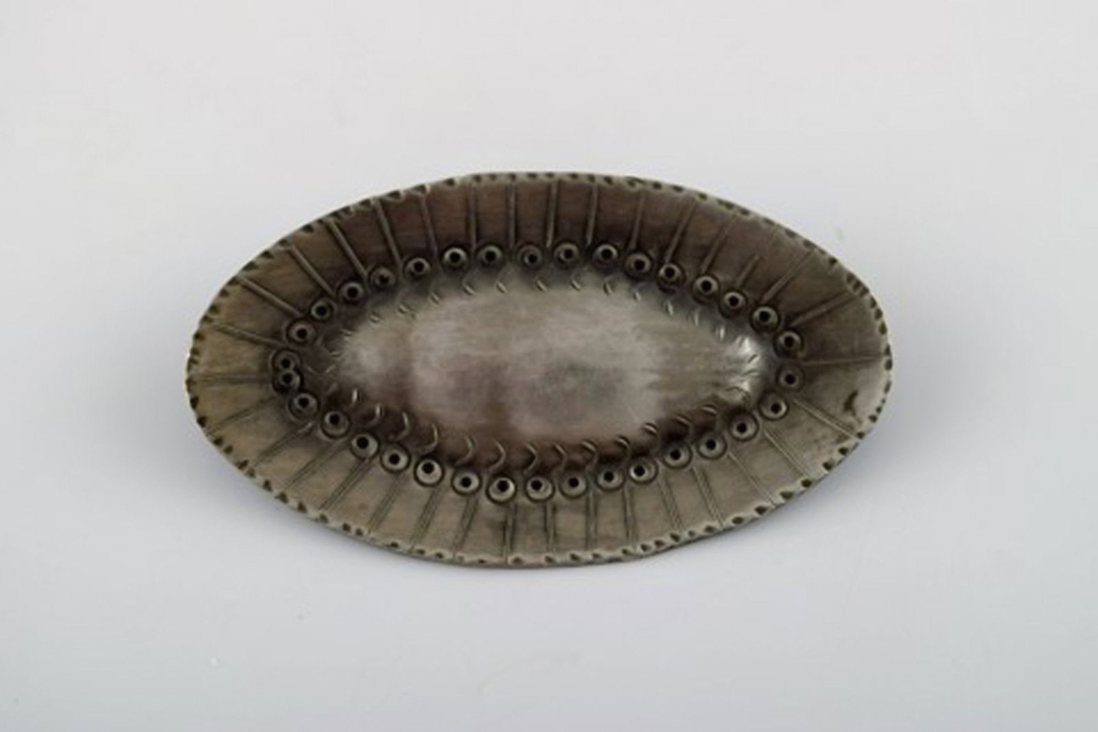 Jorgen Jensen, a.o. Denmark. 4 brooches in pewter. Hand made danish design, 60 / 70 s. - 6