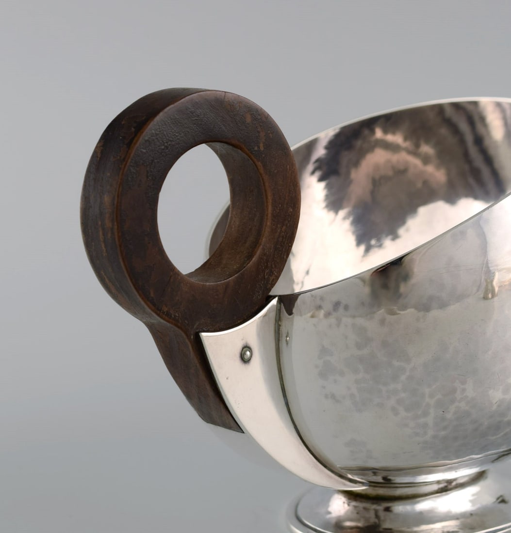 Hans Hansen (1884 - 1940), Denmark. Art deco / funkis sauce jug in sterling silver with handle in - 7