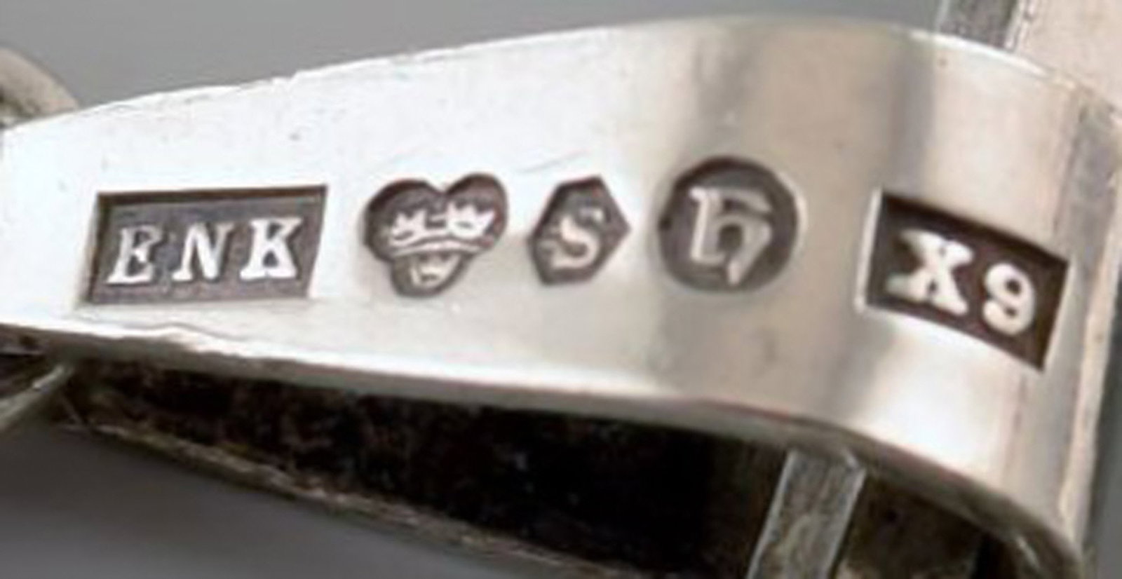 Ekenäs gold Nandor Kocsan, Hungarian-Swedish silversmith. Modernist silver necklace with - 6