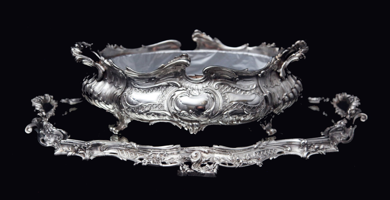 French: 2pc. Antique 19th Century Silver Plate Table Centerpiece, Excellent Condition, Rocaille: Title: French: 2pc. Antique 19th Century Silver Plate Table Centerpiece, Excellent Condition, Rocaille Model, 1890s Description:Direct from Paris, a stunning 19th century silver plated table centerpie