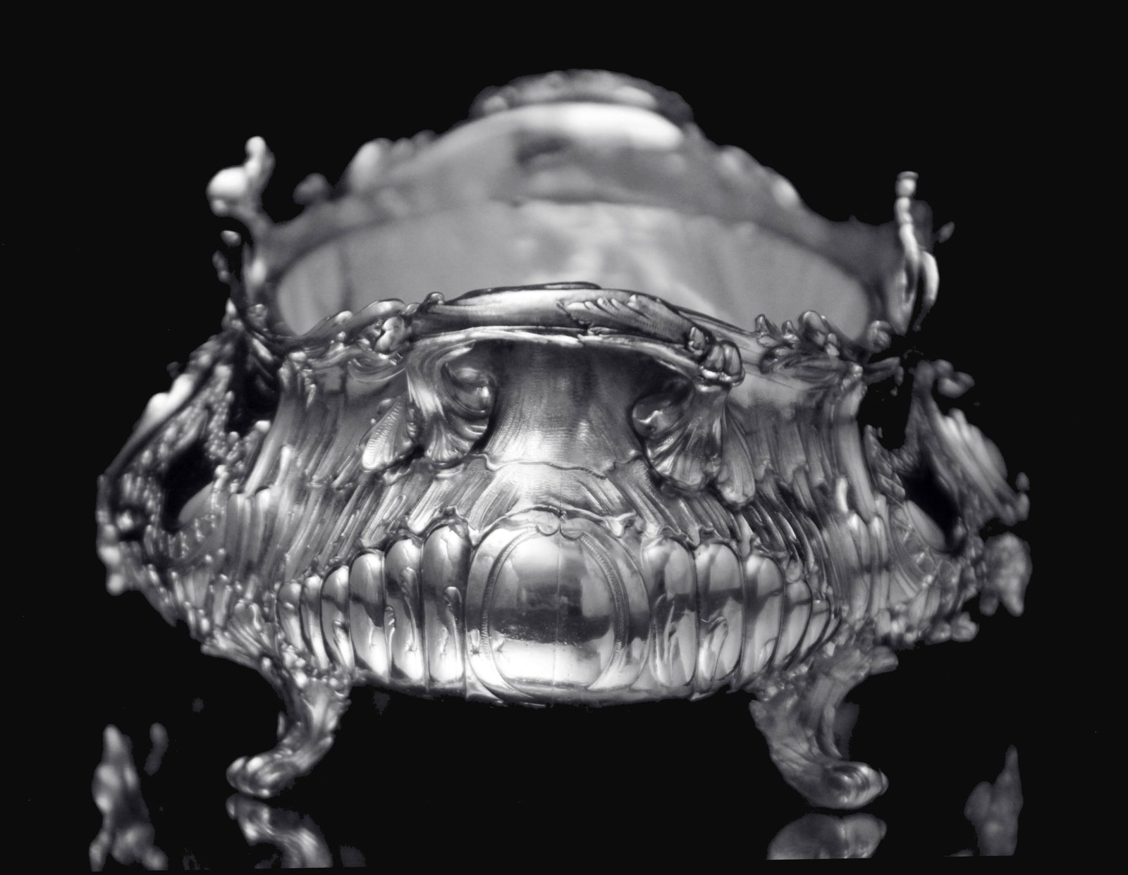 French: 2pc. Antique 19th Century Silver Plate Table Centerpiece, Excellent Condition, Rocaille - 5