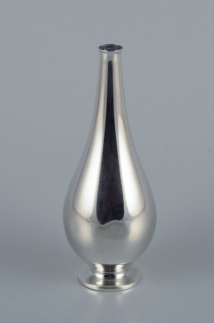 Just Andersen, vase in sterling silver. Model 2595. From the 1930s. - 3