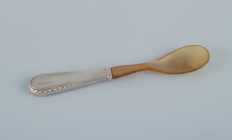 Georg Jensen, Viking, a salad set in 830 silver and horn. - 3