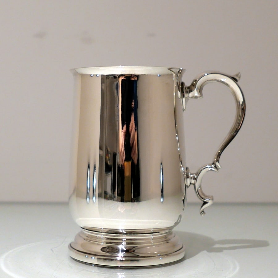 Early 20th Century Modern George V Sterling Silver Pint Mug Birmingham 1934 Elkington & Co - 4