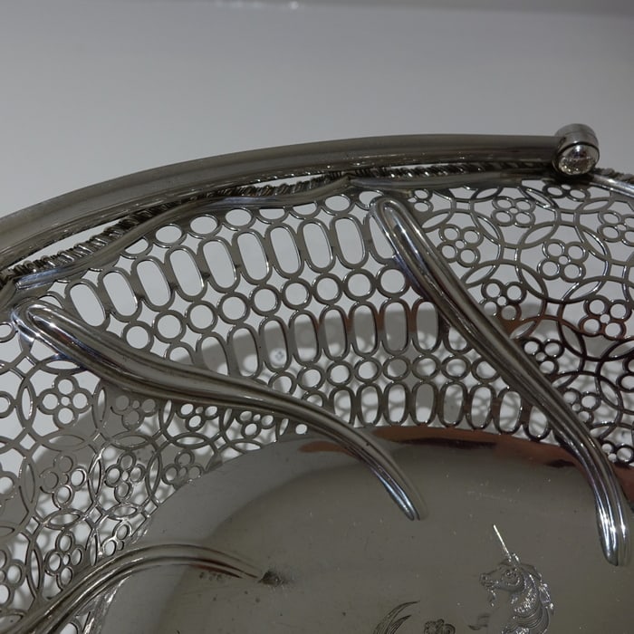 18th Century George III Antique Sterling Silver Cake Basket London 1771 Edward Aldridge - 10