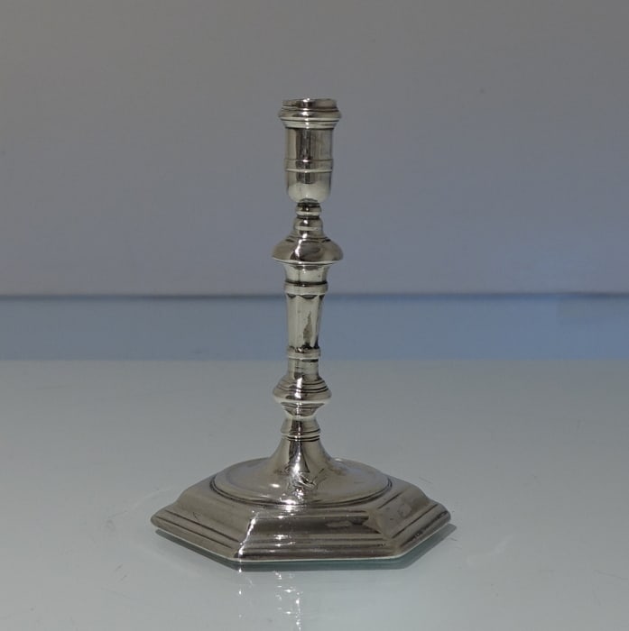 Early 18th Century Antique George I Sterling Silver Octagonal Taper-stick London 1723 James Gould - 2