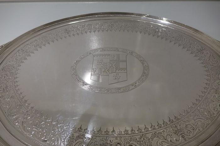 19th Century George III Antique Sterling Silver Oval Tray London 1793 Thomas Hannam & John Crouch II - 5