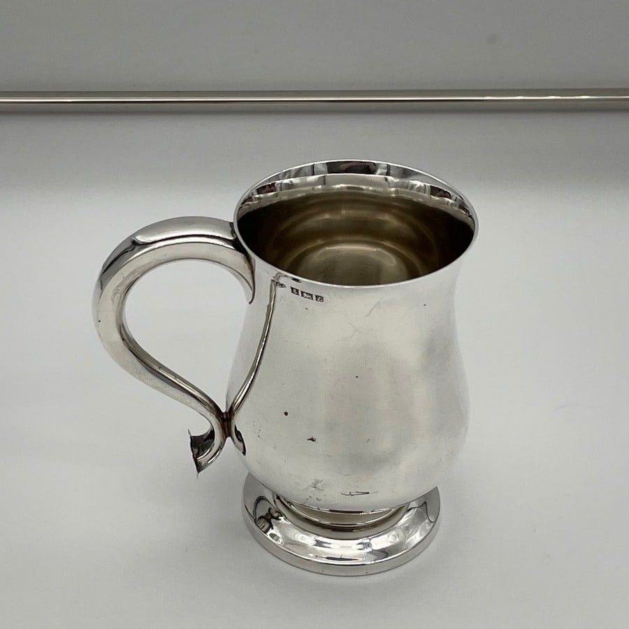 Mid 20th Century Modern Sterling Silver Pint Mug Birmingham 1960 H Clifford Davis Ltd - 2