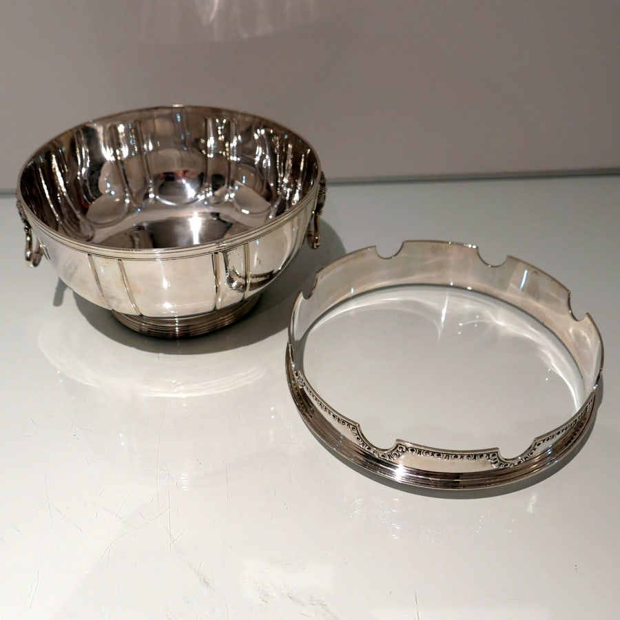 Early 20th Century Modern George V Sterling Silver Monteith Bowl London 1928 D & J Welby - 6