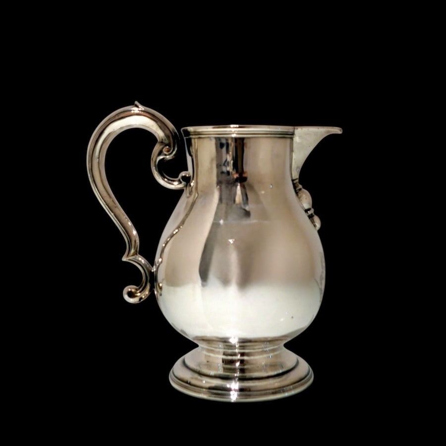 Early 18th Century Antique George II Sterling Silver Beer Jug London 1731 Simon Pantin II: Title:Early 18th Century Antique George II Sterling Silver Beer Jug London 1731 Simon Pantin II Description:Description A truly fine and incredibly quality early Georgian baluster shaped beer jug desi