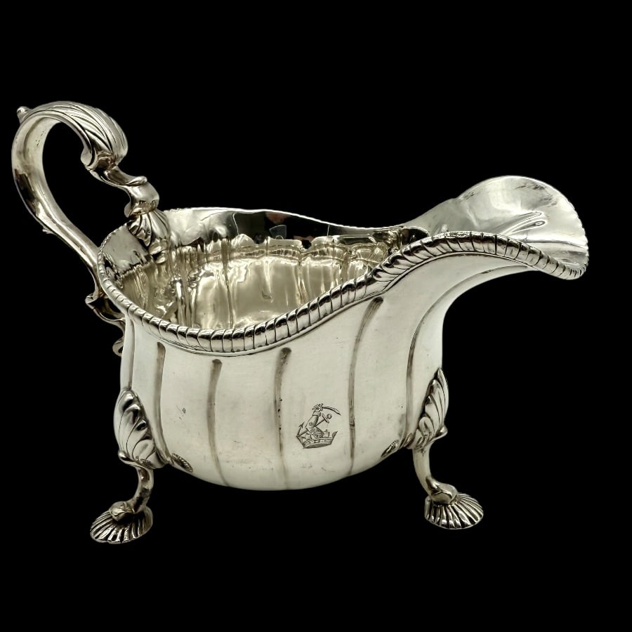 Mid 18th Century Antique George II Silver Pair Sauceboats London 1755 Daniel Piers - 4