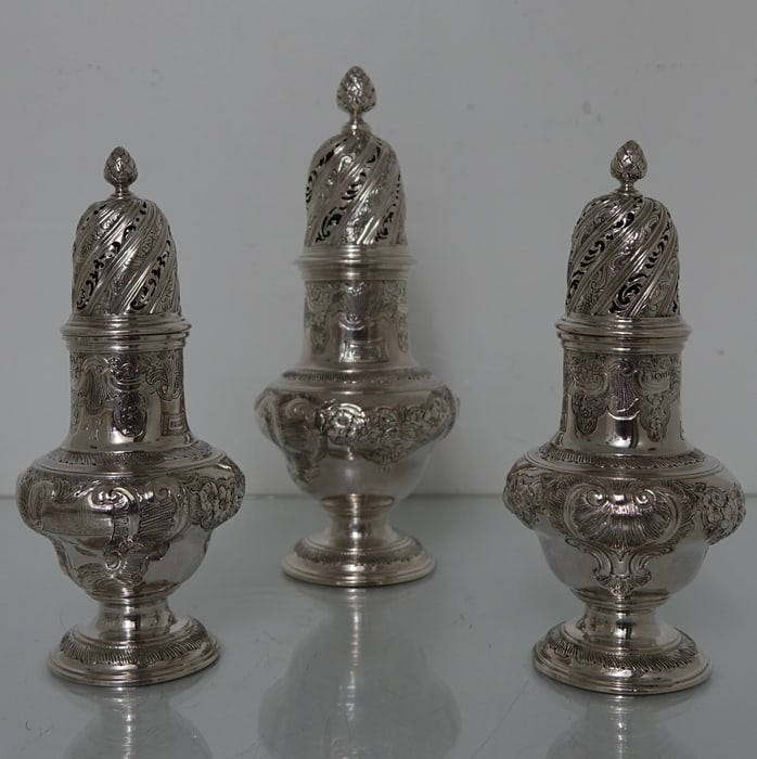 Antique Mid 18th Century George II Sterling Silver Warwick Cruet London 1744 George Hindmarsh - 6