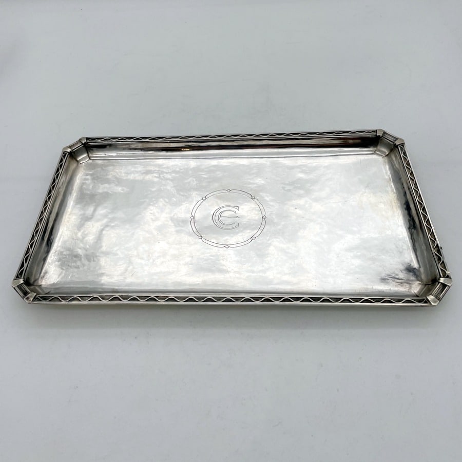 Mid 20th Century Modern Sterling Silver Drinks Tray London 1949 Frederick Newland Smith: Title:Mid 20th Century Modern Sterling Silver Drinks Tray London 1949 Frederick Newland Smith Description:Description A fabulous rectangular cut cornered sterling silver drinks/serving tray designed w