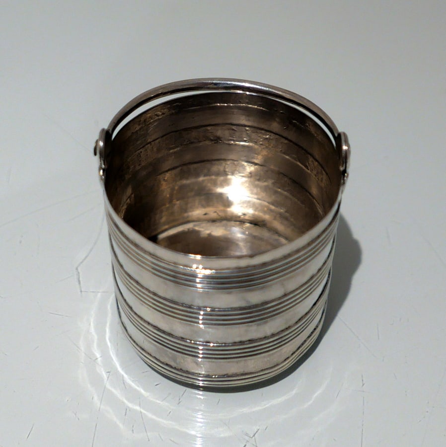 Early 18th Century Antique George II Sterling Silver Cream Pail London 1733 Ayme Videau - 4