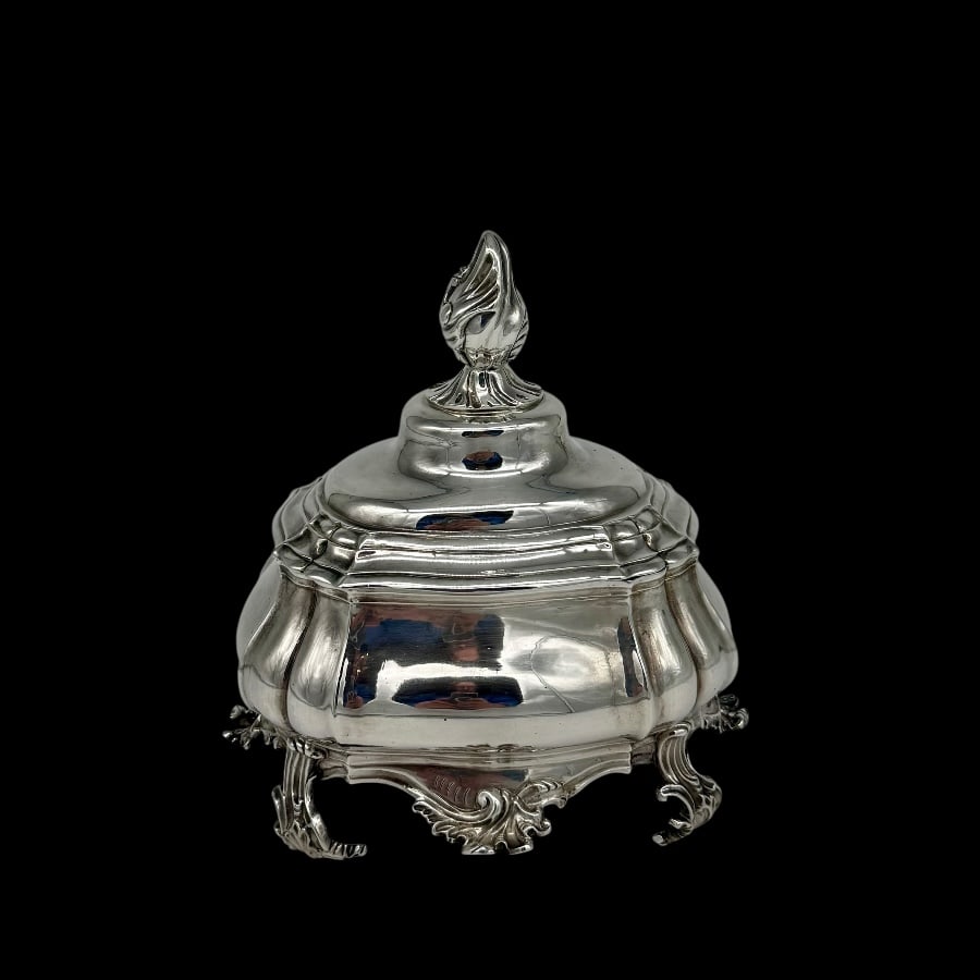 18th Century Dutch Silver Tobacco Box Amsterdam 1768 Wijnand Warneke (1 of 10)