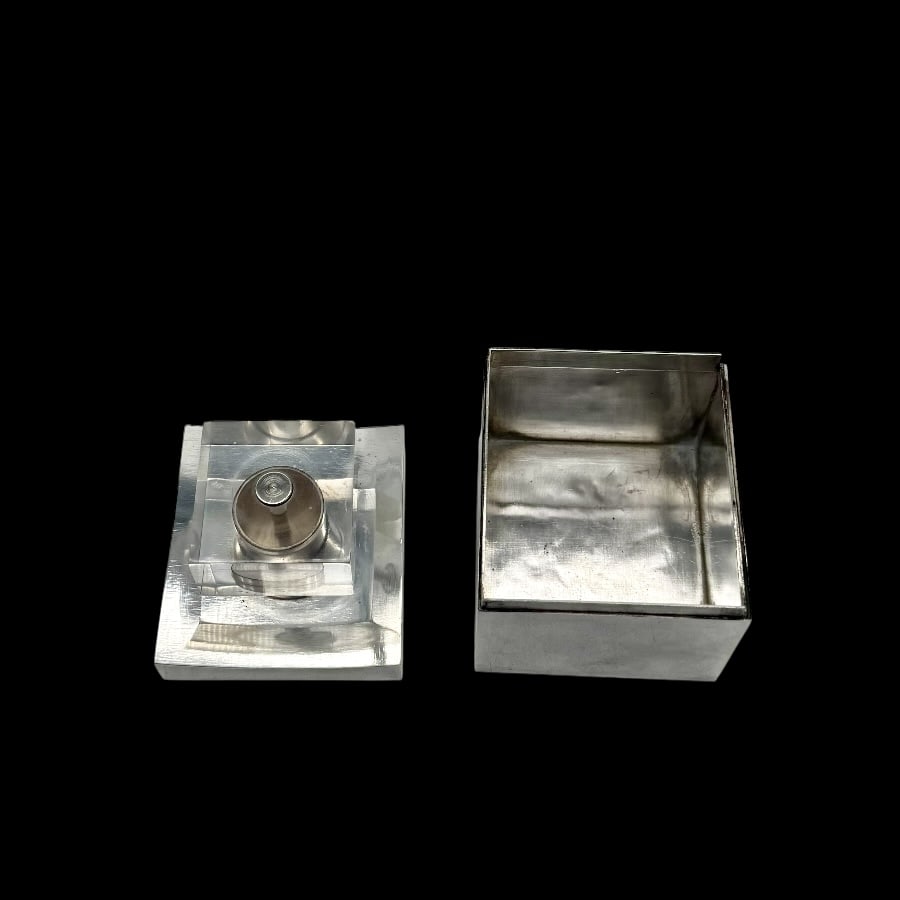 Mid 20th Century Art Deco Silver Box Circa 1960 - 5
