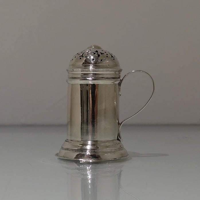 Early 18th Century Antique George II Sterling Silver Kitchen Pepper London 1730 Thomas Rush - 3