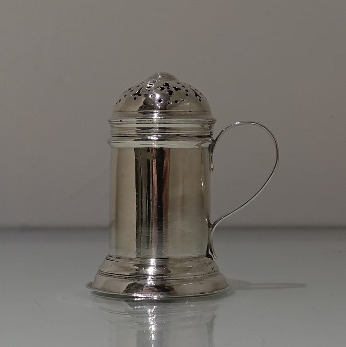 Early 18th Century Antique George II Sterling Silver Kitchen Pepper London 1730 Thomas Rush - 4