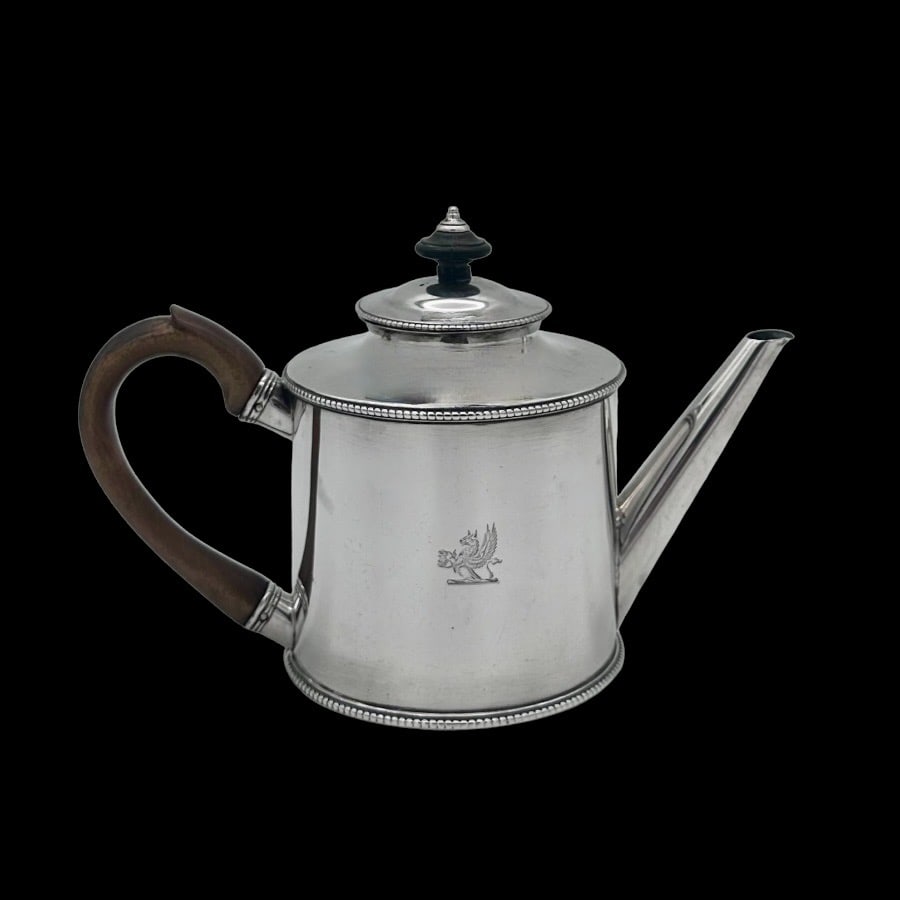 18th Century Antique George III Silver Teapot London 1776 William Cattell - 2